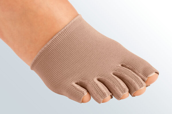 Custom Mediven Flat Knit Gradient Compression Garments for Lower Extremity - Image 11